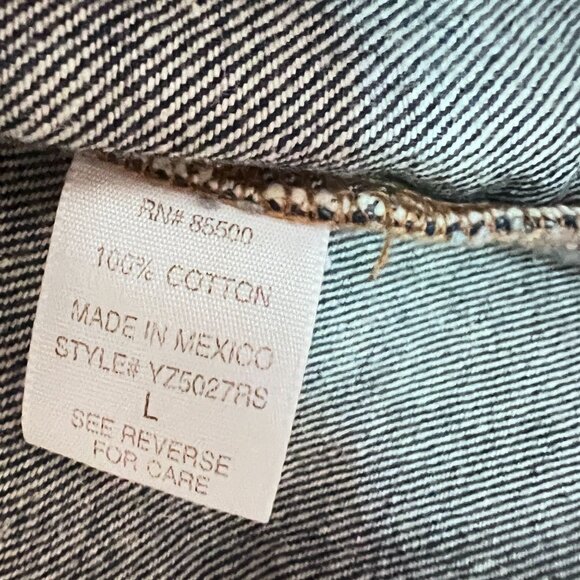 XOXO Womens Large Denim Jean Jacket Metal Buttons Front & Chest Pockets L Coat - Picture 3 of 7